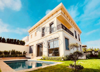 فيلا جديدة متصلة 400 متر مربع مع مسبح في نسيم ألماز