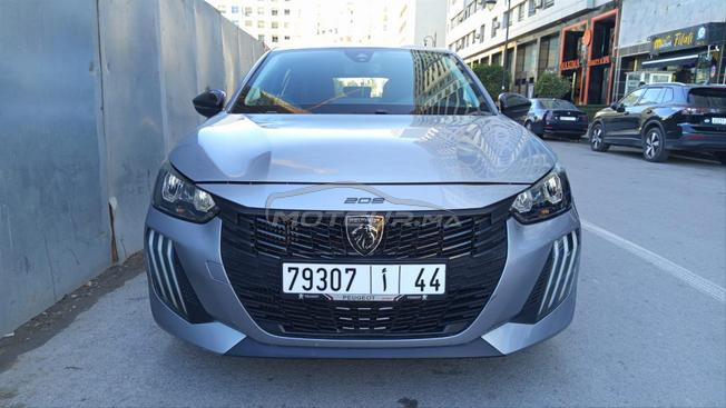 Peugeot208