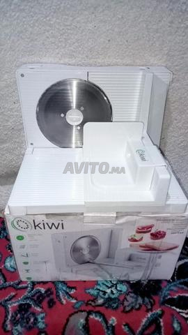 قطاعة كهربائية للمنتجات الغذائية