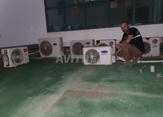 فني تكييف وتبريد