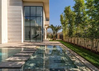 VILLA CONTEMPORAINE SUR LE GOLF DE NORIA