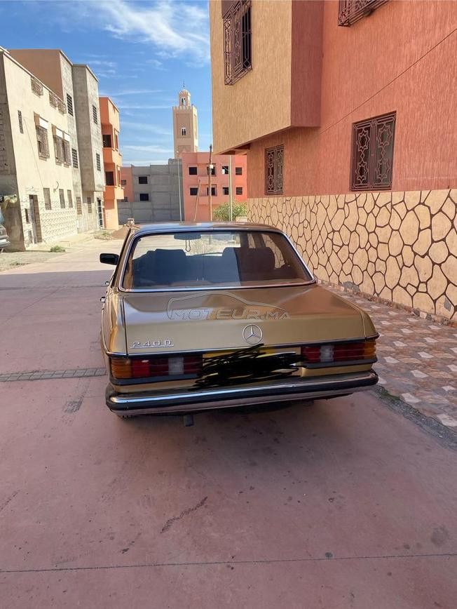 Mercedes 240 D