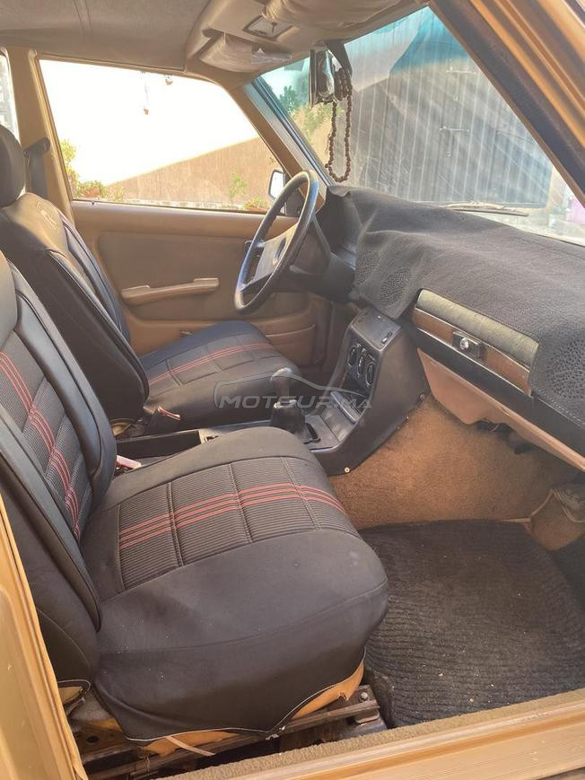Mercedes 240 D