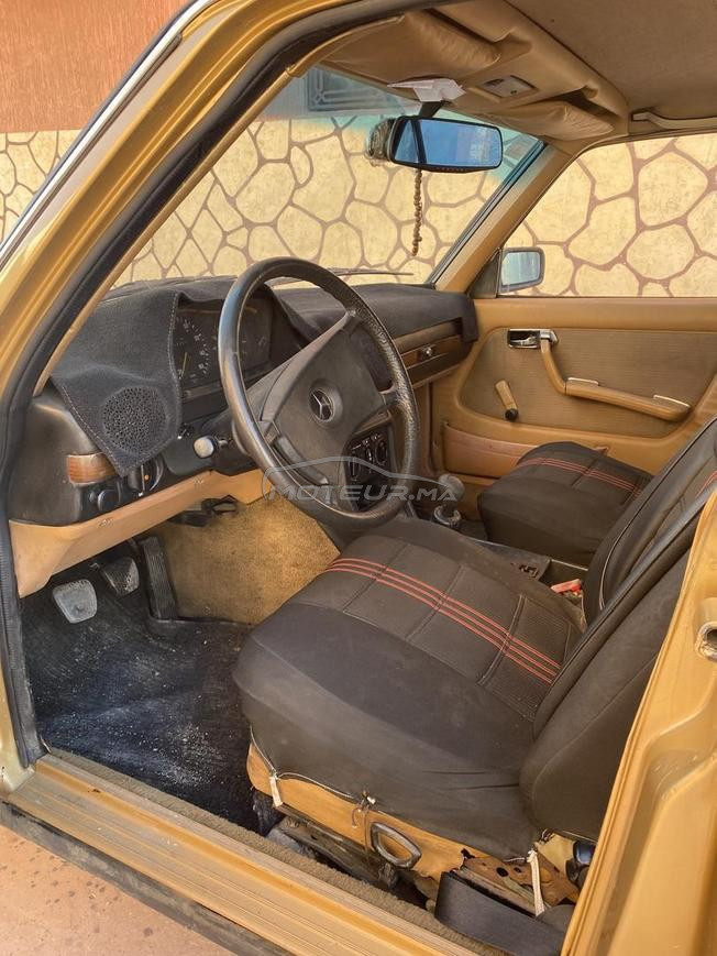 Mercedes 240 D
