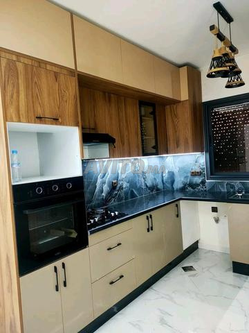 شقة للبيع أزرو موقع مميز فينسون رائعة مرحبا - 2