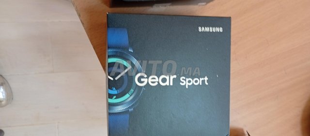 Montre Gear Sport Samsung en bon état