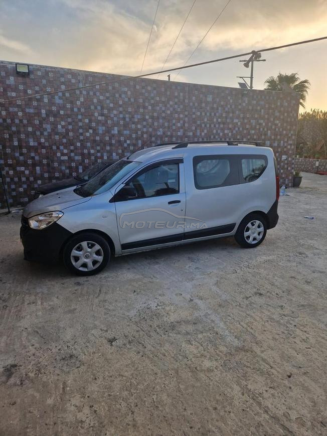 Dacia Dokker Diesel Manuelle 2018 à Tanger