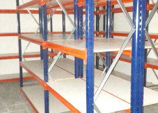 Rayonnage semi-lourd à haute capacité