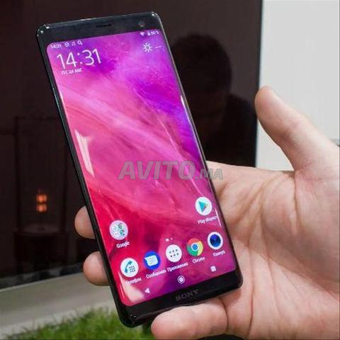 SONY XZ3 في حالة جيدة