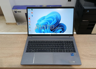HP elitebook 830 g8