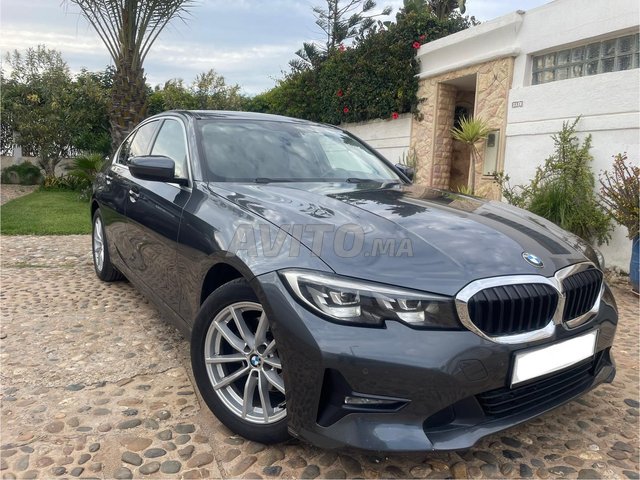 BMW Série 3 2020 très bon état