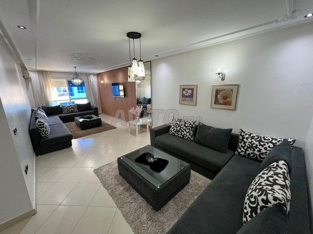 Appartement moderne à louer – Centre-ville Tanger