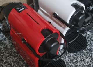 Machine à café Nespresso Delongui