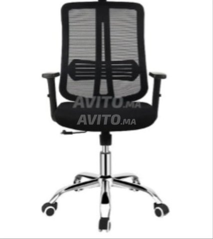 Bureaux avec ses chaises dispo prixx bas