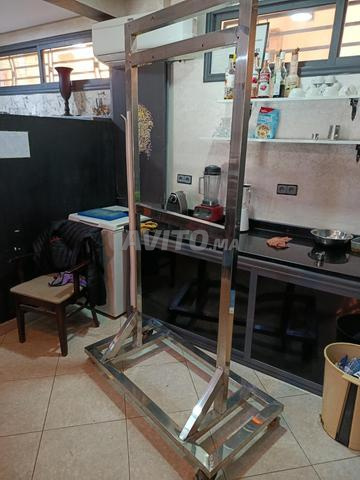 حامل من الفولاذ المقاوم للصدأ للتلفزيون 2 متر سيبورة ديال تلفازة