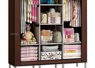 Armoire à 3 portes, dimensions 175/130/45 cm