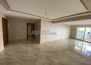 Appartement Moderne avec Terrasse