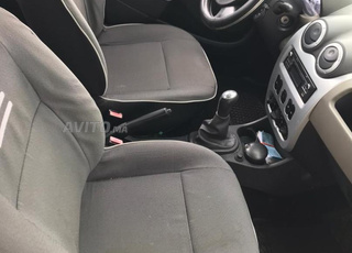 Dacia Logan Diesel Manuelle 2013 à Tanger