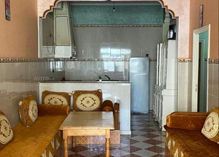 شقة للإيجار 80 متر مربع في الناظور