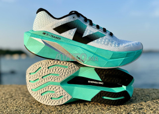 New Balance FuelCell SuperComp Trainer