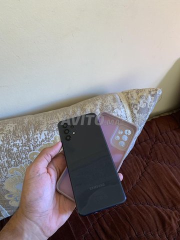 Samsung A32 très propre à prix raisonnable