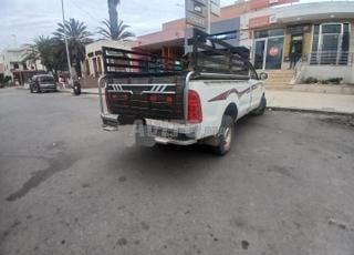 تويوتا هيليكس toyota hilux 2006