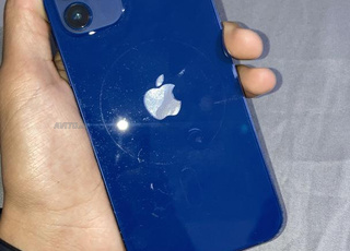 iPhone 12 normal 64gb 79 état batterie