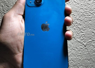 iPhone 13 normal bleu bon état