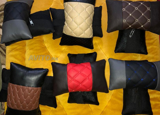 Appuie-tête de voiture