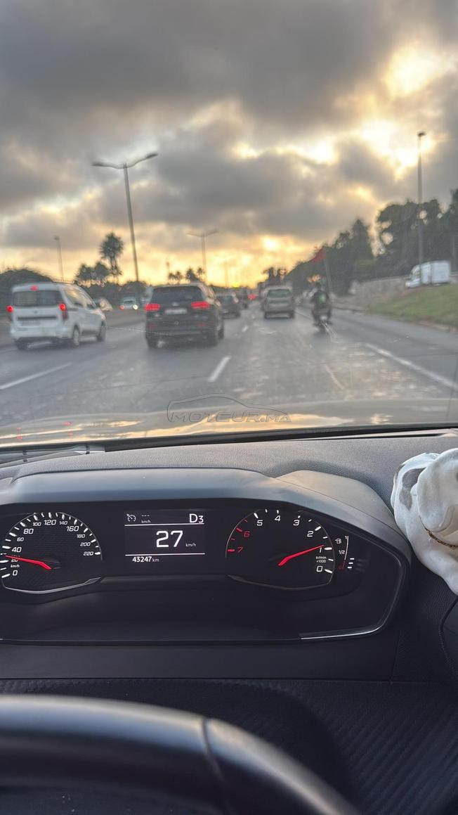 Peugeot 2008 Diesel Automatique 2022 à Casablanca