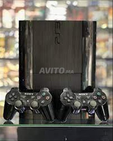 Ps4 Pro Comme Neuf Avec Tt Les Accessoires