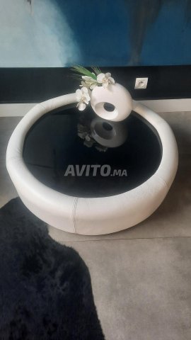 طاولة قهوة جلد