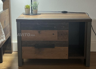 غرفة نوم كاملة من الخشب الريفي بأسلوب صناعي