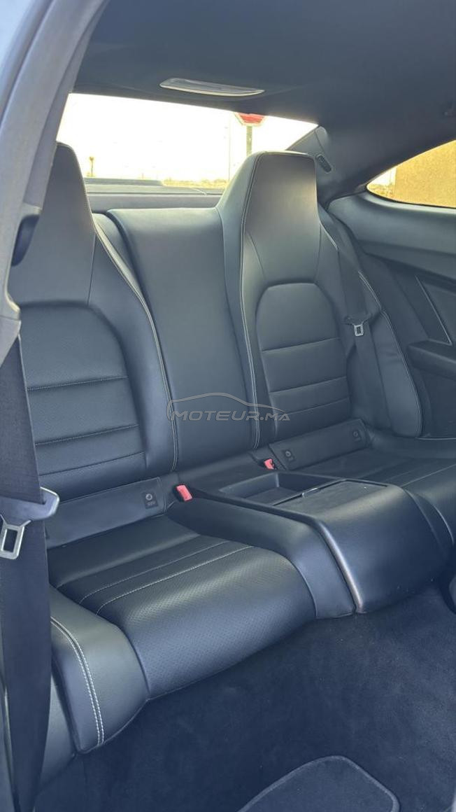 Mercedes-Benz 220 Diesel Automatique 2013 à Fès