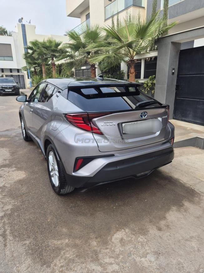 Toyota Ch-R hybride Full