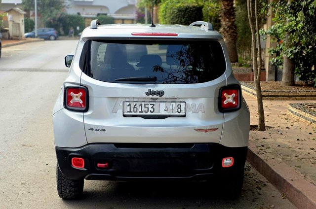 Jeep Renegade Diesel Automatique 2018 à Casablanca