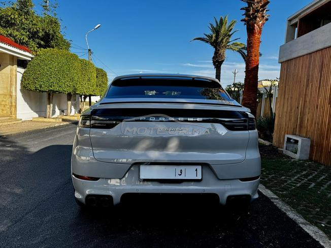 Porsche Cayenne Coupé Hybride 