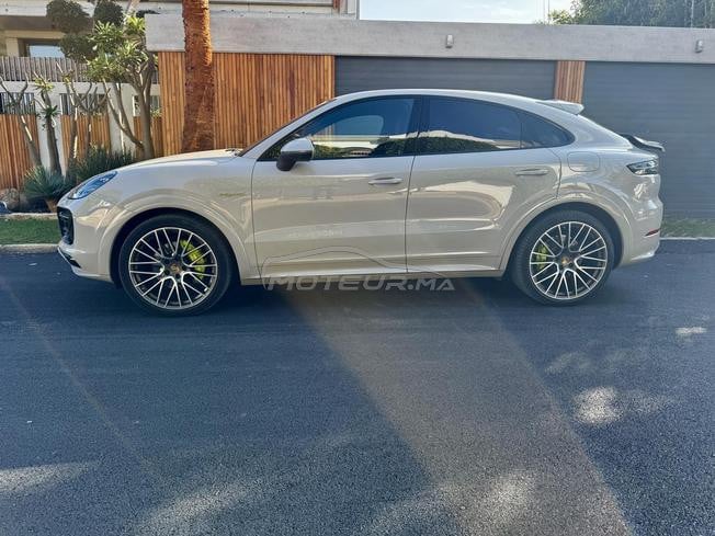 Porsche Cayenne Coupé Hybride 