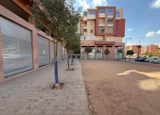 Garages Commerciaux à Vendre Mhamid