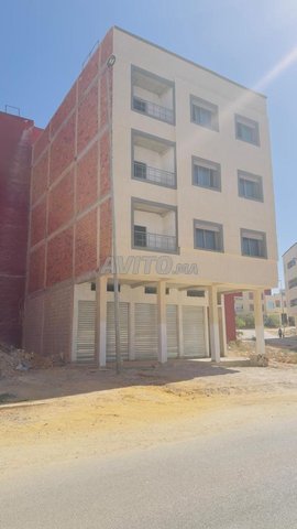 Appartement à vendre 3ème étage semi fini