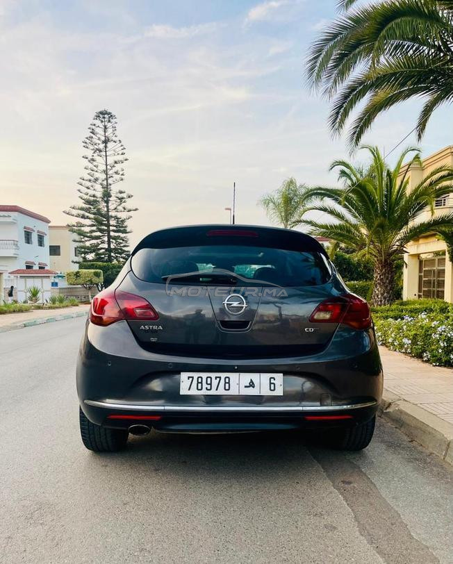 Opel Astra Diesel Manuelle 2016 à Rabat