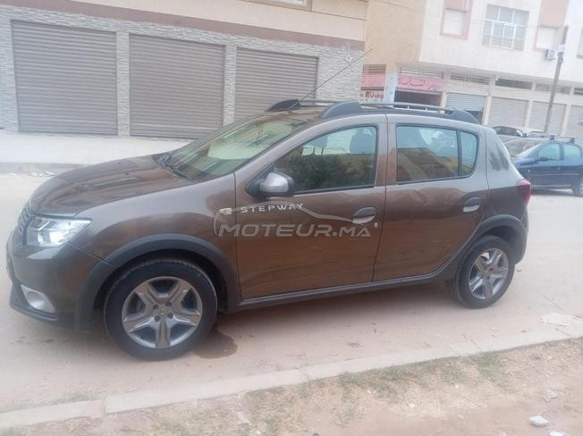 voiture très bon etat 