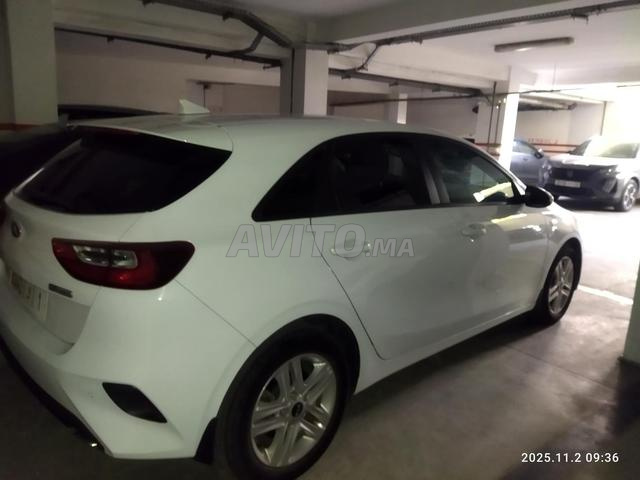Kia Ceed BVA en excellent état - 2