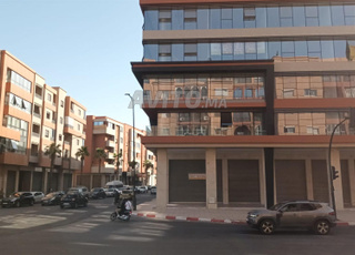 BUREAU PLATEAU à louer prêt de MC DONALD