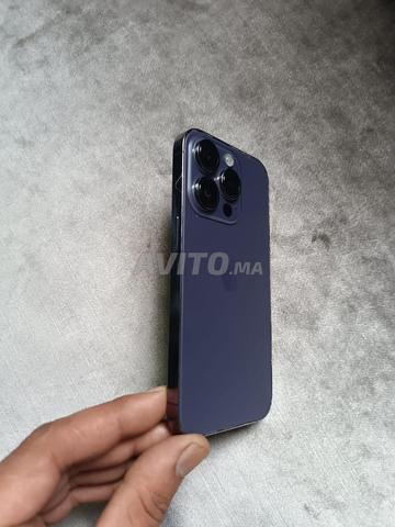 Iphone 14 pro bon état batterie changée - 2