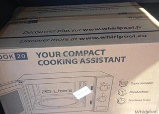 ميكروويف ويرلبول 20 لتر