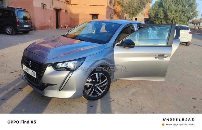 Peugeot 208 Diesel Manuelle 2024 à Marrakech