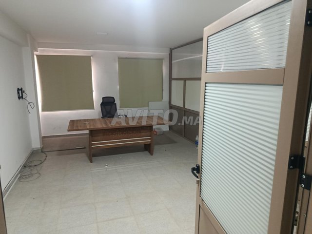 مكتب للإيجار في حي المسار قرب الشارع الرئيسي