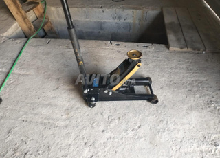 Cric hydraulique FACOM professionnel