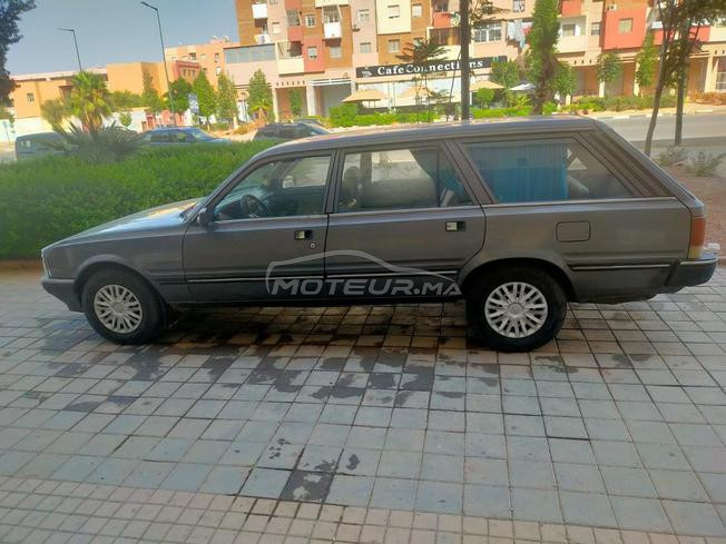 Peugeot 505